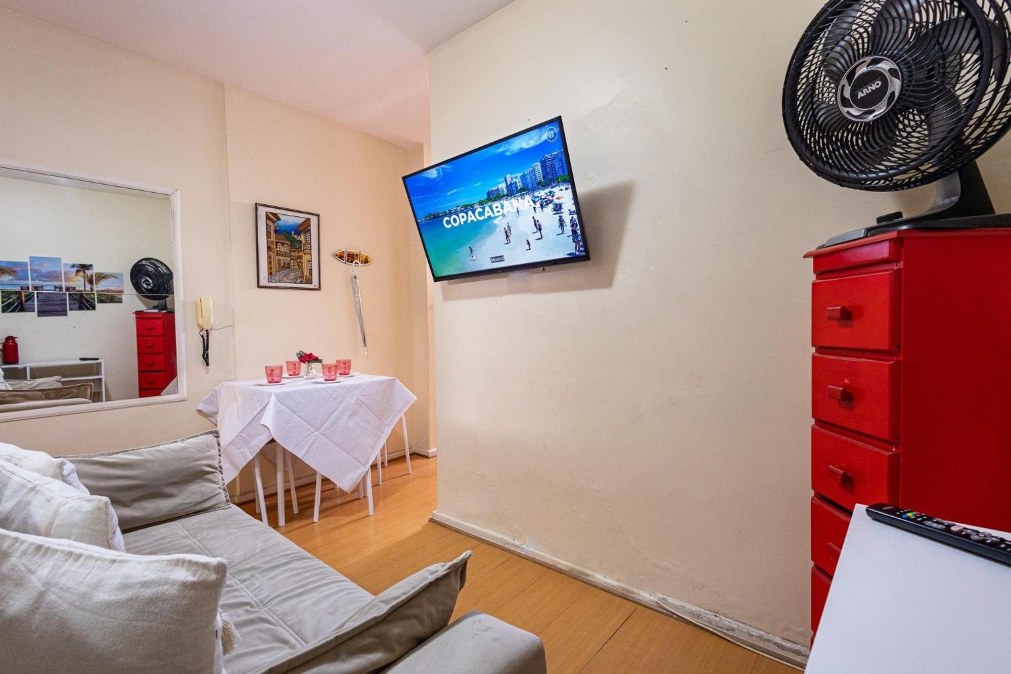 Apartamento Copacabana 200M Da Praia - Wifi Gratis - Cp5 Rio de Janeiro Zewnętrze zdjęcie