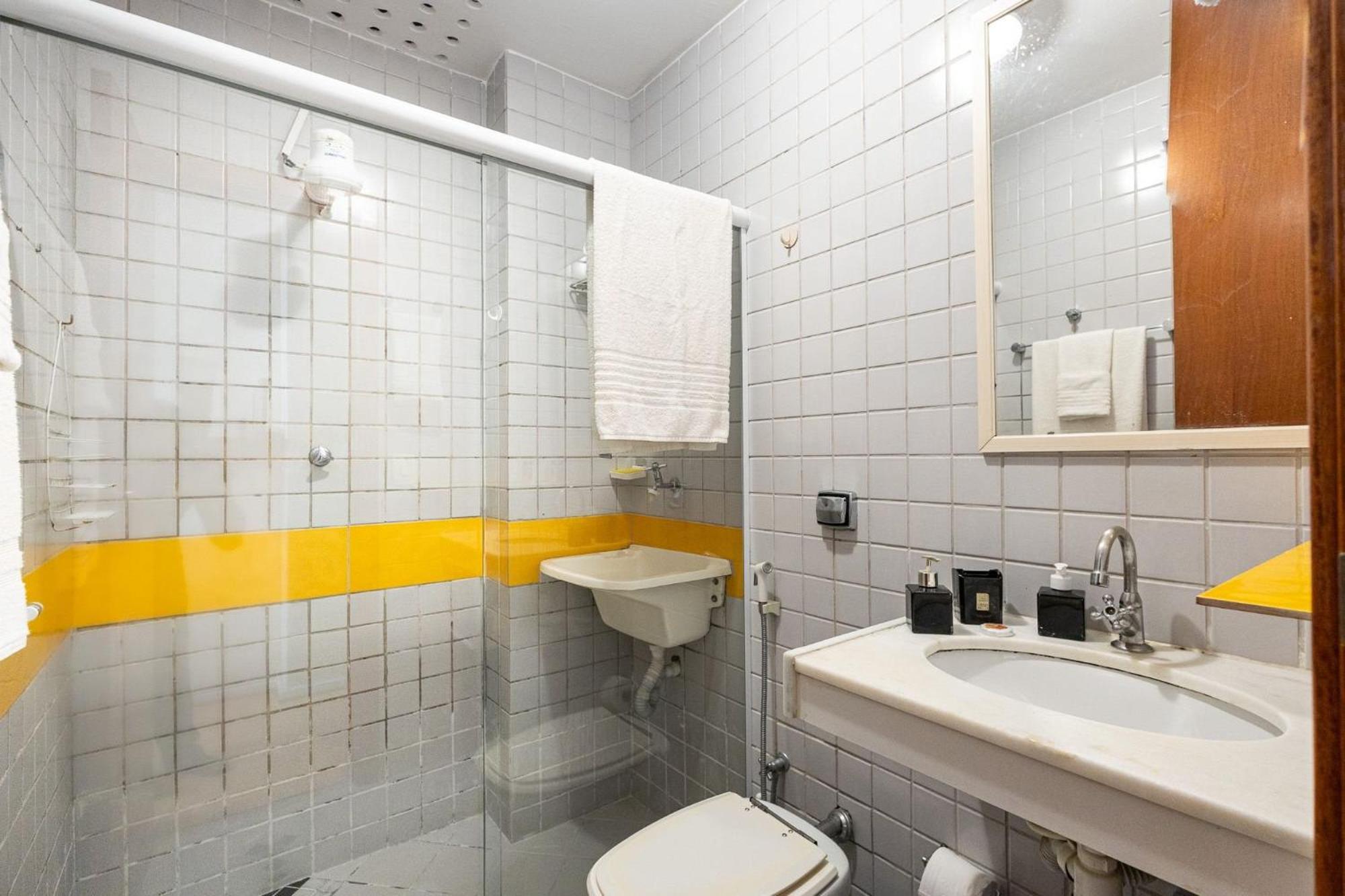 Apartamento Copacabana 200M Da Praia - Wifi Gratis - Cp5 Rio de Janeiro Zewnętrze zdjęcie